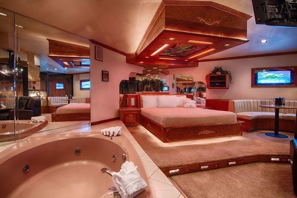 Sybaris Pool Suites - Indianapolis Extérieur photo